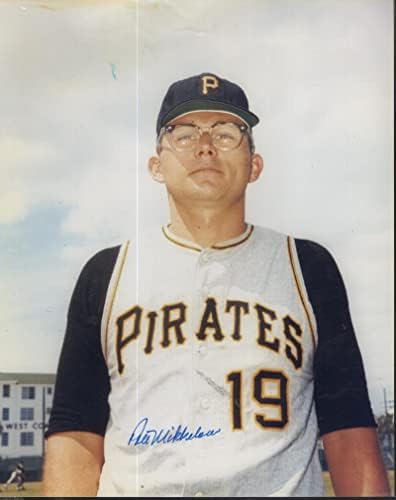 Пирати Пита Миккельсена Подписаха Снимка 8x10 с автограф W / Coa - Снимки на MLB с автограф